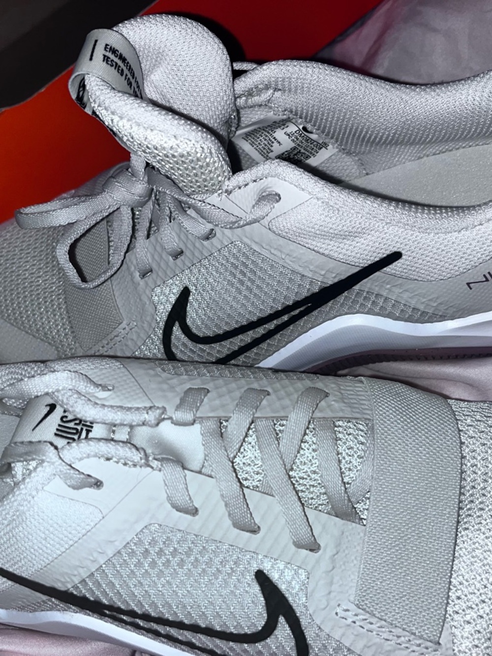 Nike Womens White/Light Grey, khaki, purple & reflective Running Sneakers 71/2